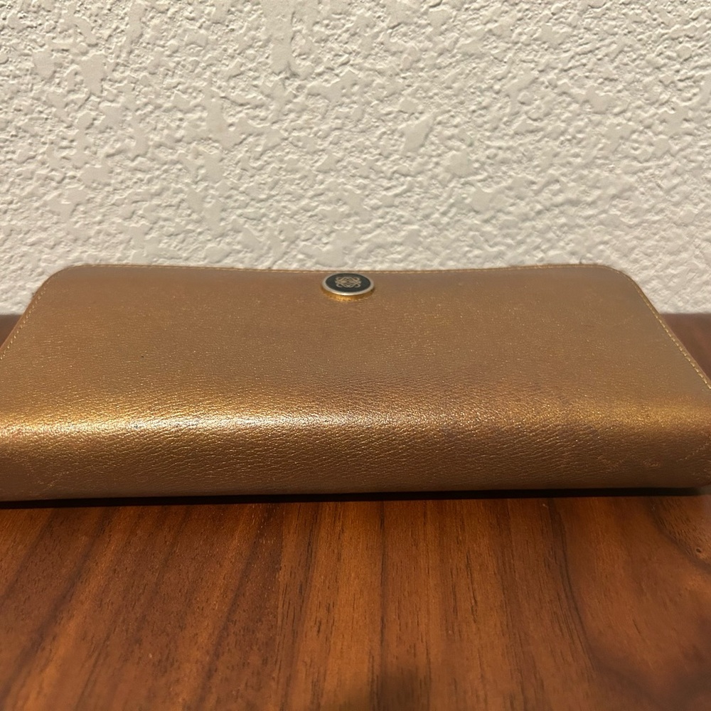 Loewe Metallic Gold Zip Wallet - Picture 5 of 12